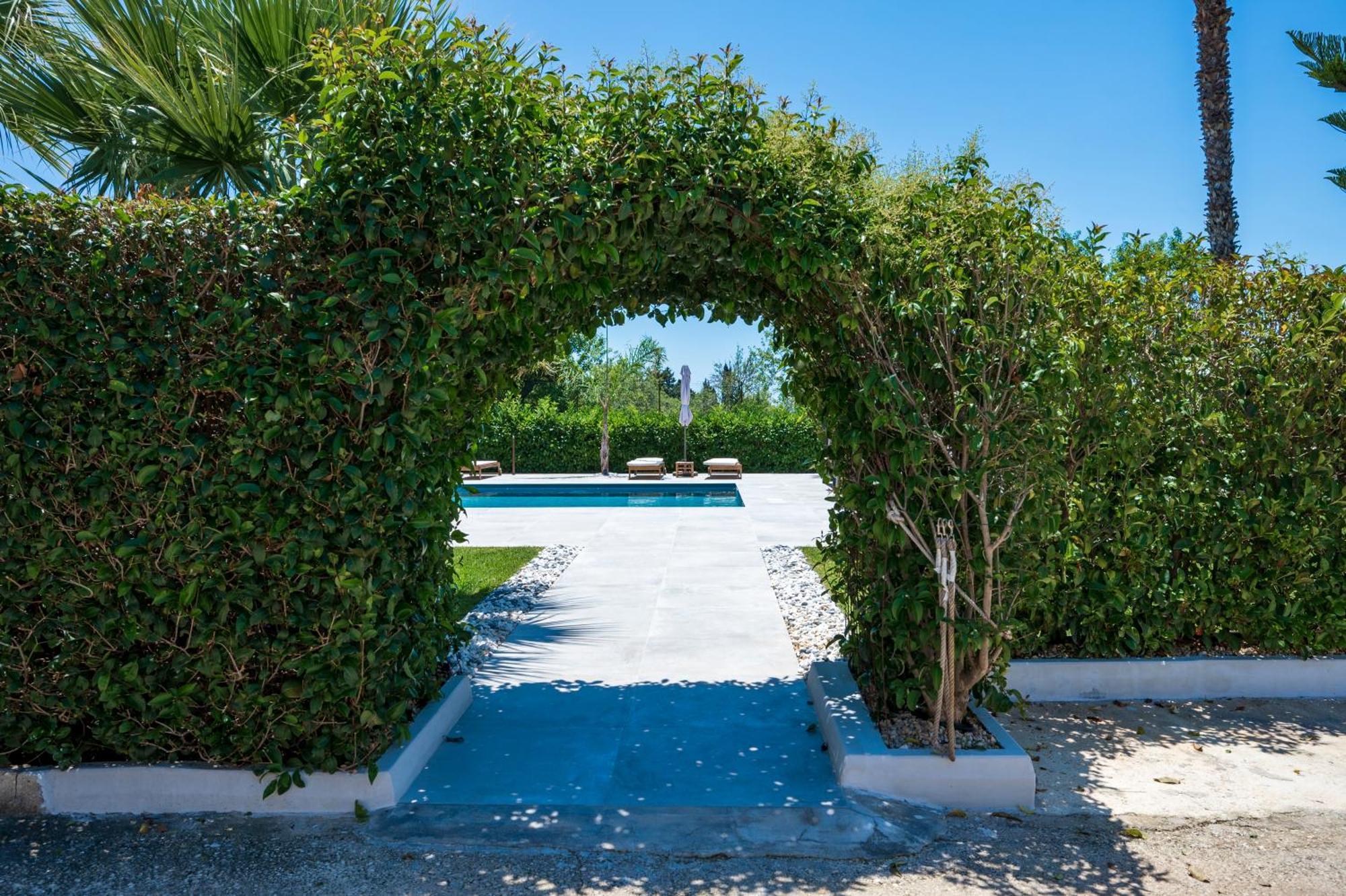 אבולה Villa Dolmen Beach מראה חיצוני תמונה