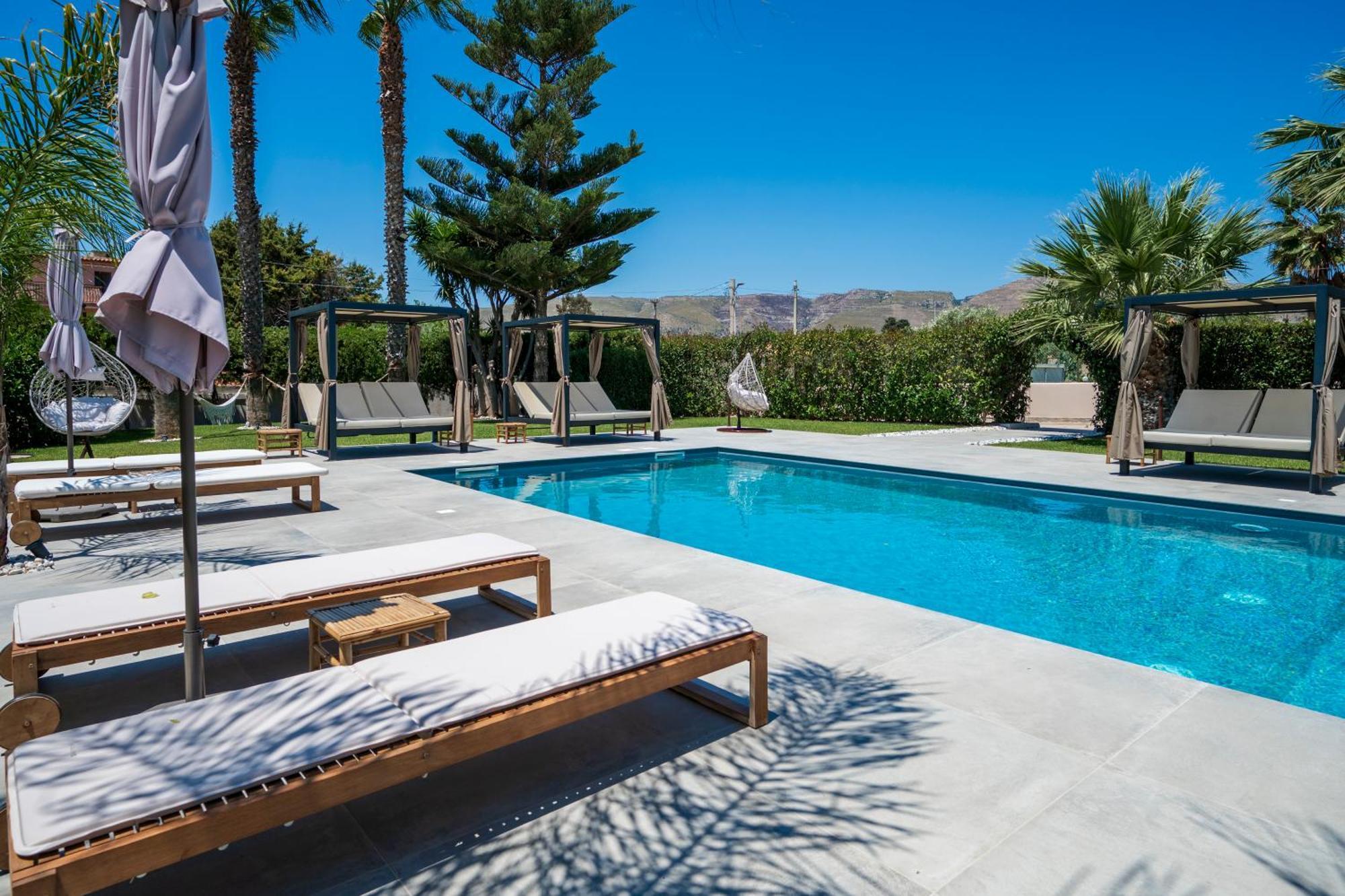 אבולה Villa Dolmen Beach מראה חיצוני תמונה