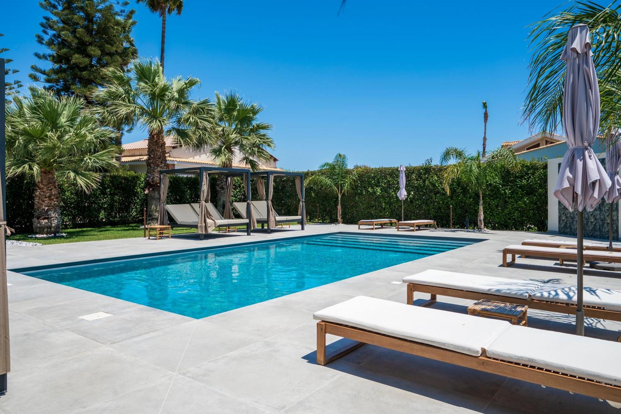 אבולה Villa Dolmen Beach מראה חיצוני תמונה